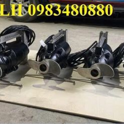 Máy khuấy chìm Tsurumi